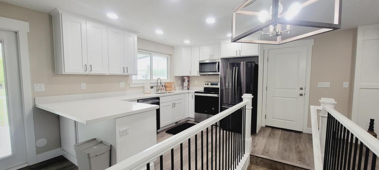 3 Bed 2 Bath Full Accessible Townhome In Heart Of Slc South Jordan Eksteriør bilde