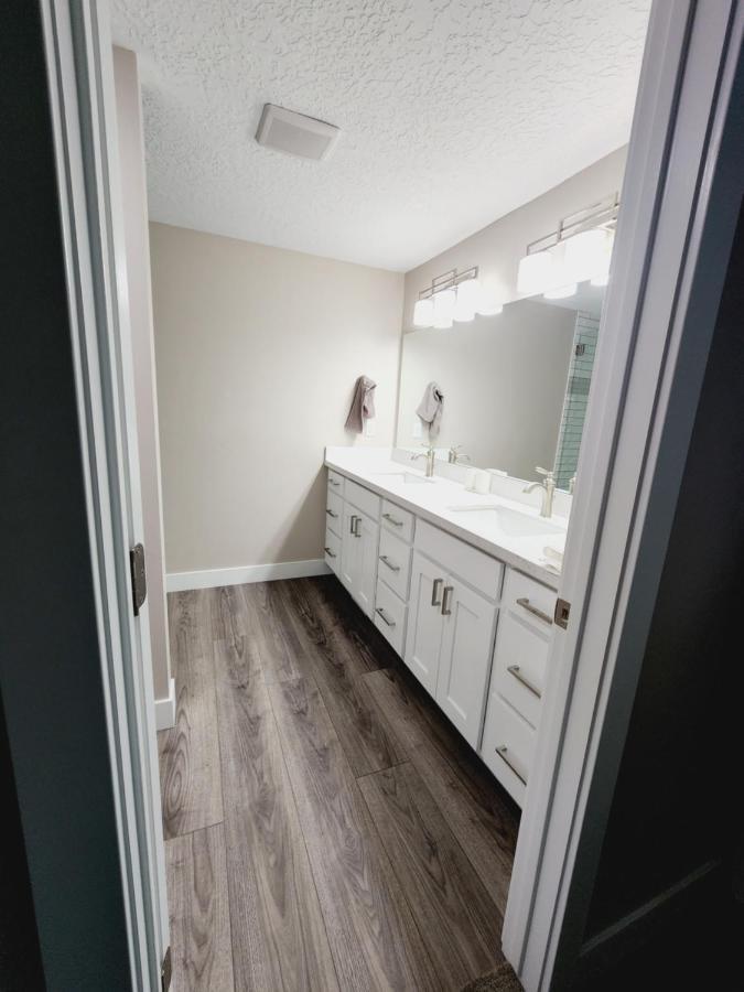 3 Bed 2 Bath Full Accessible Townhome In Heart Of Slc South Jordan Eksteriør bilde