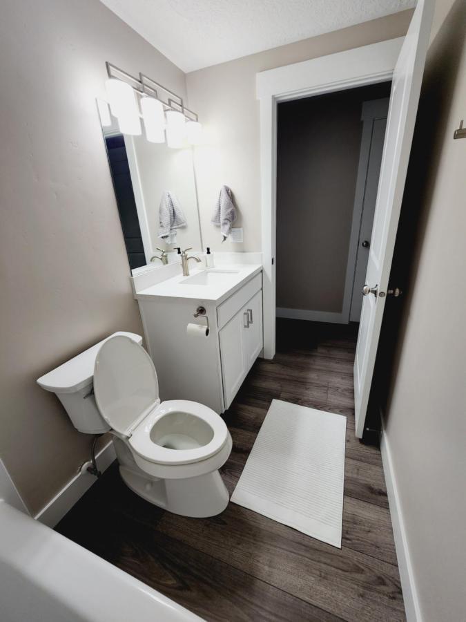 3 Bed 2 Bath Full Accessible Townhome In Heart Of Slc South Jordan Eksteriør bilde